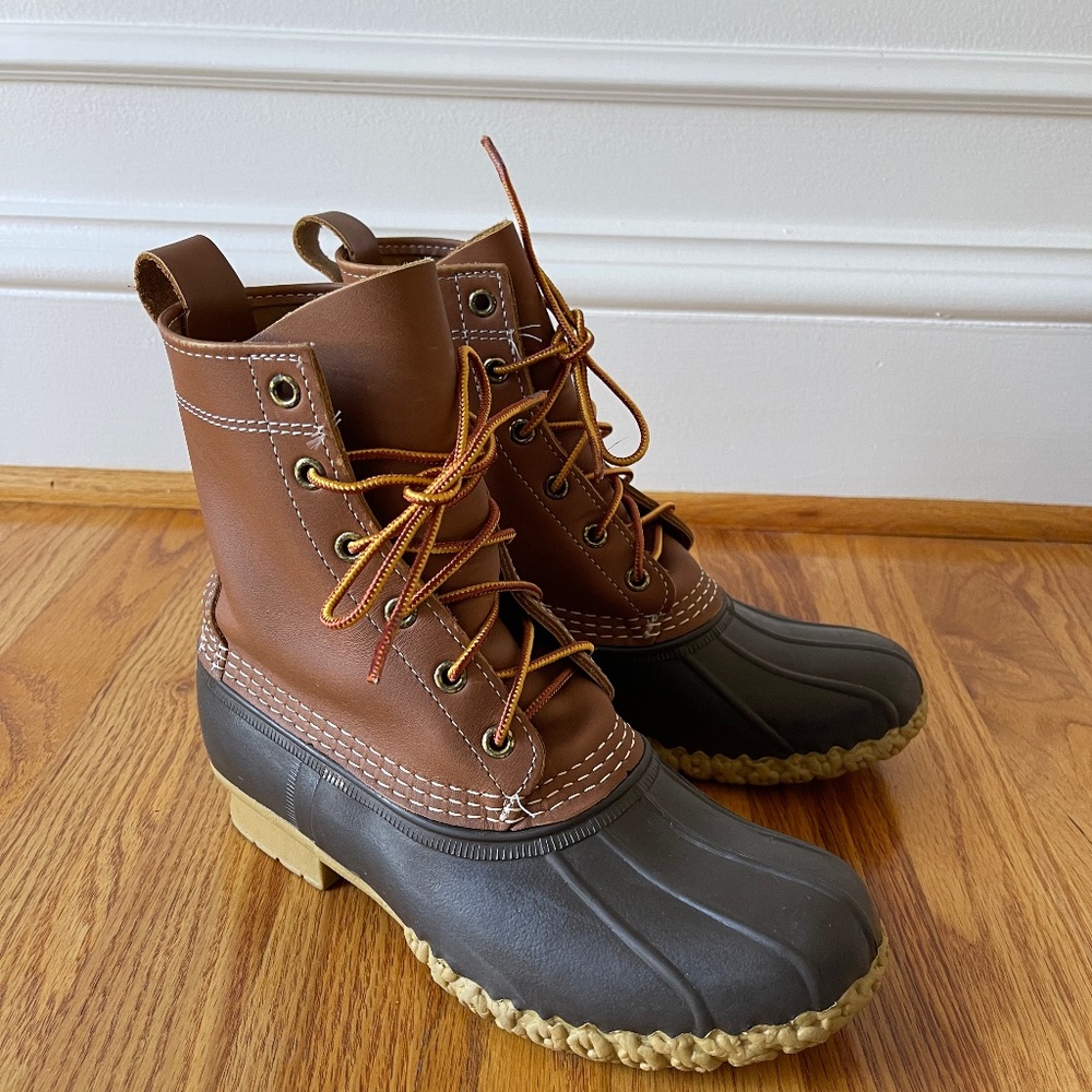 LL Bean Women’s Bean Boots 8”